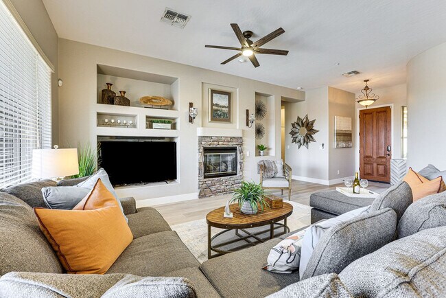 Building Photo - 41708 N Cross Timbers Trail