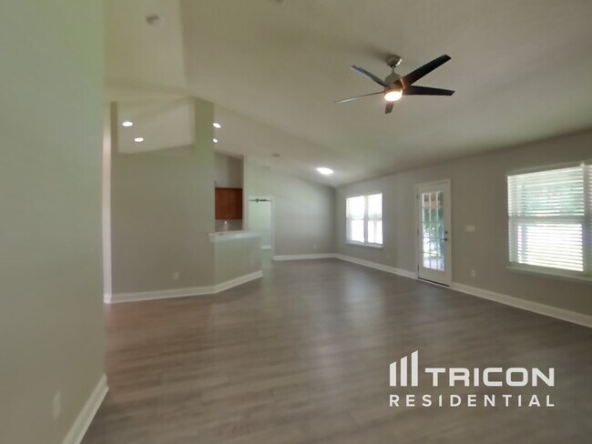 Foto del edificio - 2320 Bur Oak Place