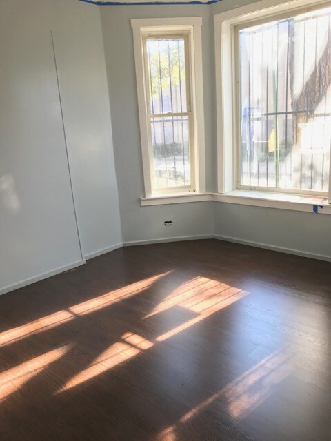 Foto del edificio - 4246 W Adams St