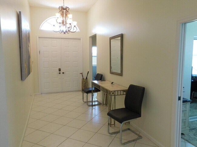 Foto del edificio - 6797 Southport Dr