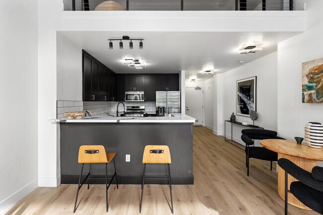 Foto del edificio - 330 13th St