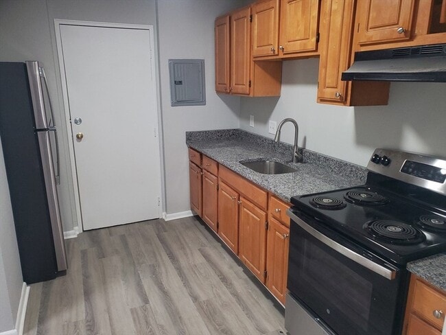 Photo - 760 Cummins Hwy Apartment