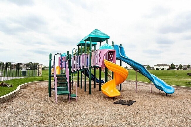 Foto del edificio - 21319 Finbury Oaks Ln