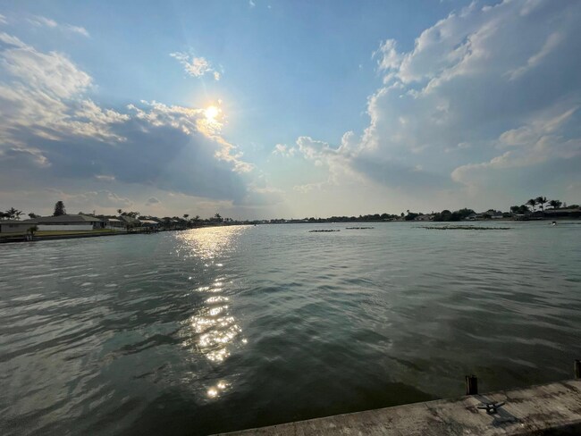 Foto del edificio - 546 SE 5th Ave