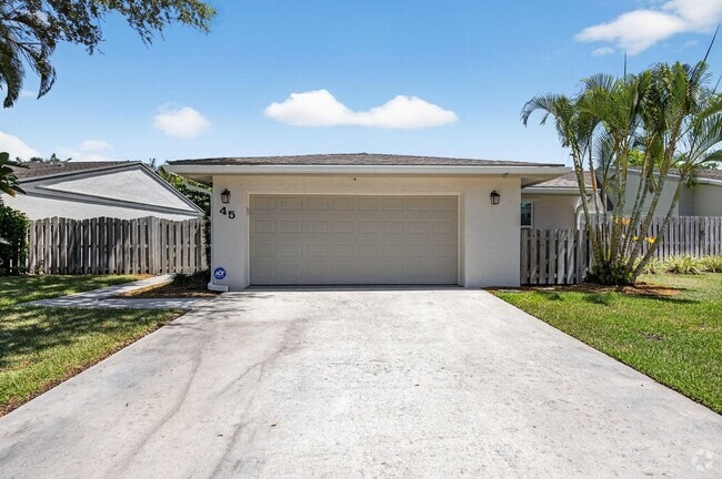 Building Photo - 45 Baytree Cir