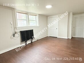 Building Photo - 1518 University Ave W