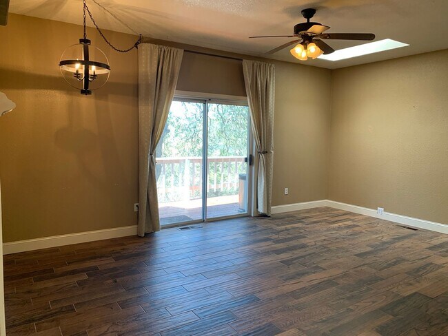 Building Photo - 13630 Joshua Way