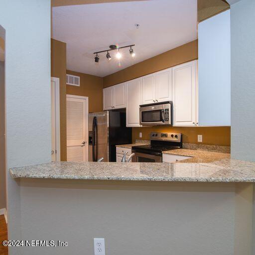 8539 Gate Pkwy W Unit 1432, Jacksonville, FL 32216 Condo for Rent in