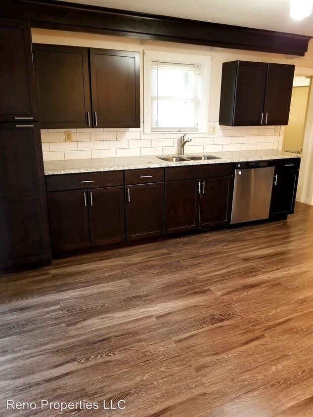 Foto principal - 226-228 Willard St