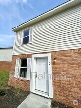 Building Photo - 138 Villa Ct