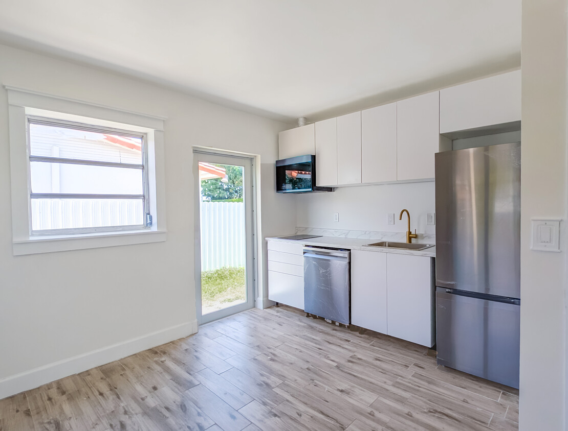 Foto principal - 10350 SW 44th St