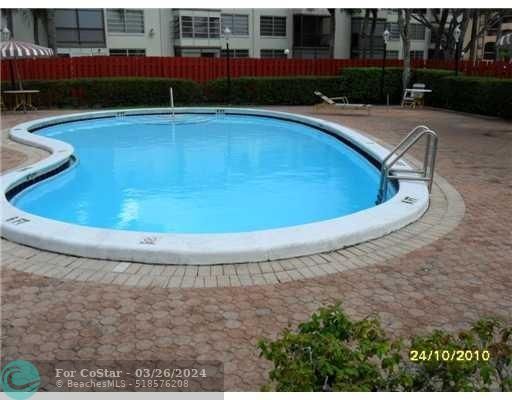 Foto del edificio - 1701 NW 75th Ave