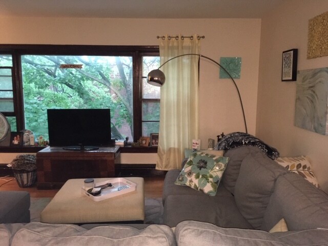 Foto del edificio - 4208 N LEAVITT St