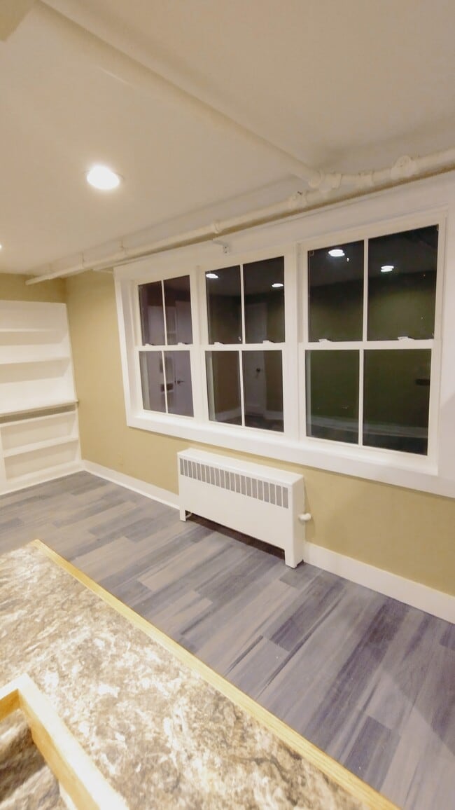Building Photo - 417 Dearborn Ave