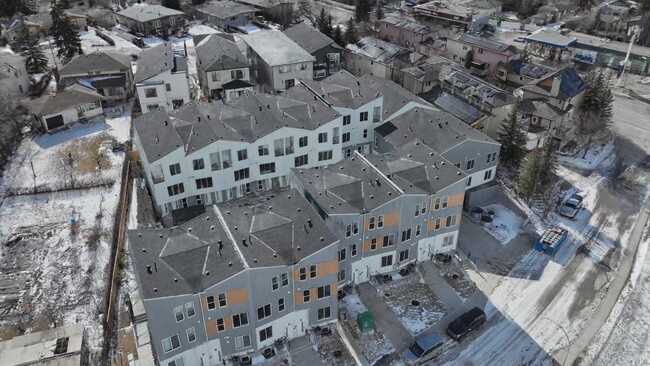  - The Towns @ Trail31