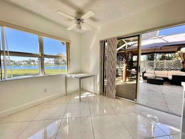 Foto del edificio - 3901 Medford Ct