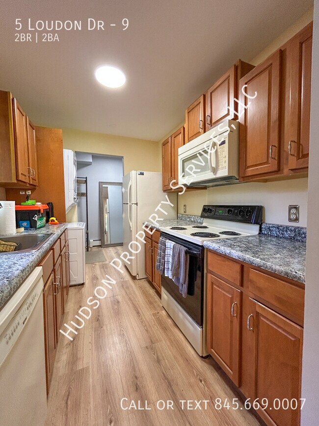 Building Photo - 5 Loudon Dr