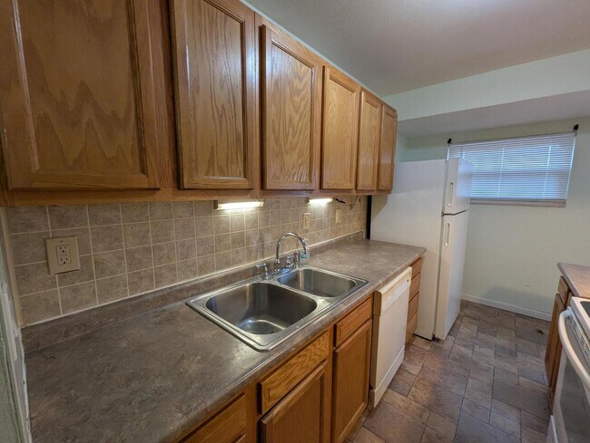 Foto del edificio - Glen Garry Goregeous - Section 8 Friendly!