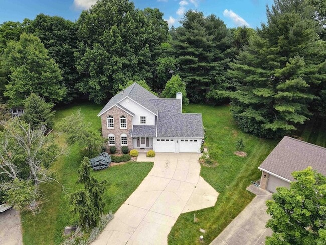 Building Photo - 902 S Rainier Ct