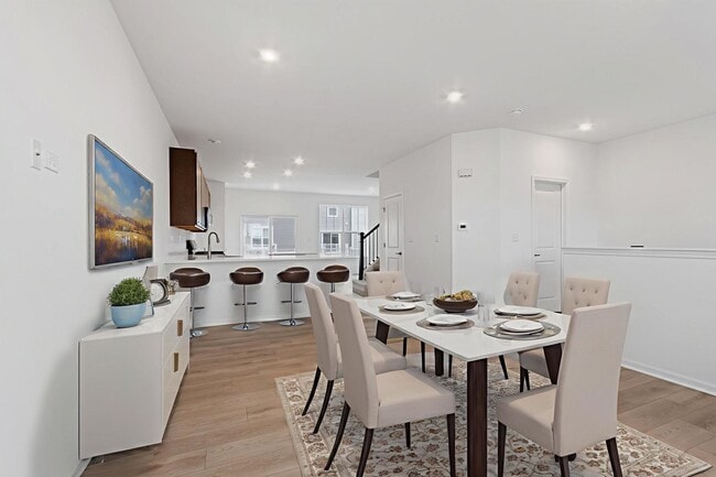 Building Photo - 25644 W Yorkshire Dr