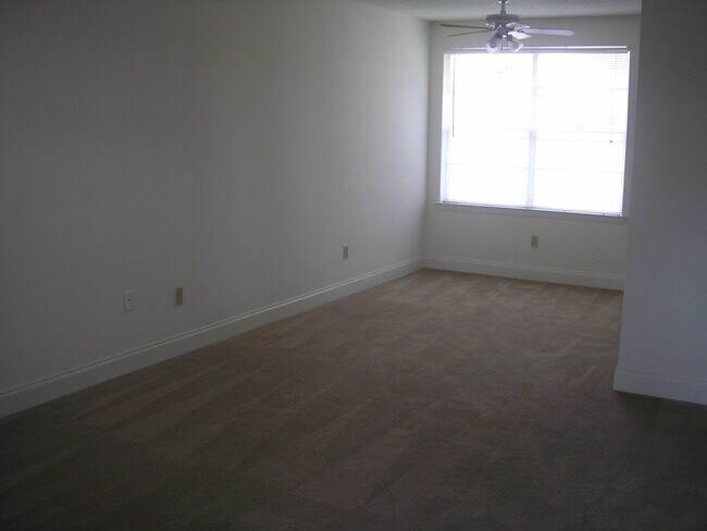 Foto del edificio - 2317 W Metairie Ave