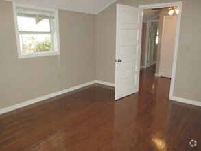 Building Photo - 4150 LA-818