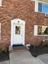 Building Photo - 180 Littleton Rd