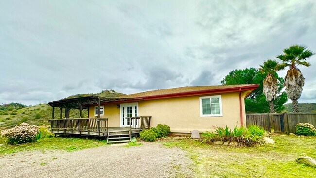 Building Photo - What Country Living is ALL About!  Don't M...