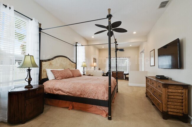 Foto del edificio - 2708 Formosa Ave