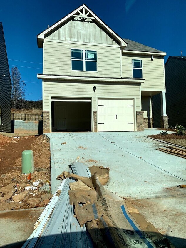 Primary Photo - Spacious 4BR House in McDonough