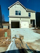 Building Photo - 333 Emporia Loop