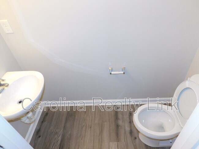 Building Photo - 3131 Decapolis Dr