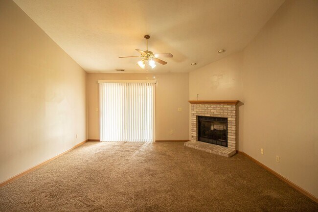 Foto del edificio - 2133 Fincastle Way
