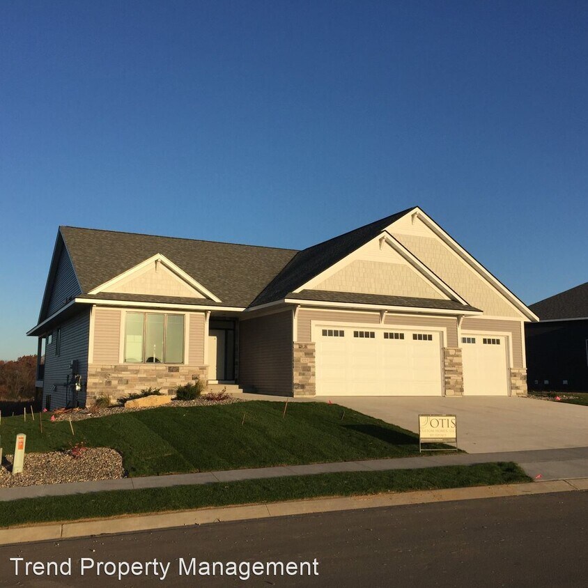 Primary Photo - 5 br, 4 bath House - 3223 Woodstone Drive SW
