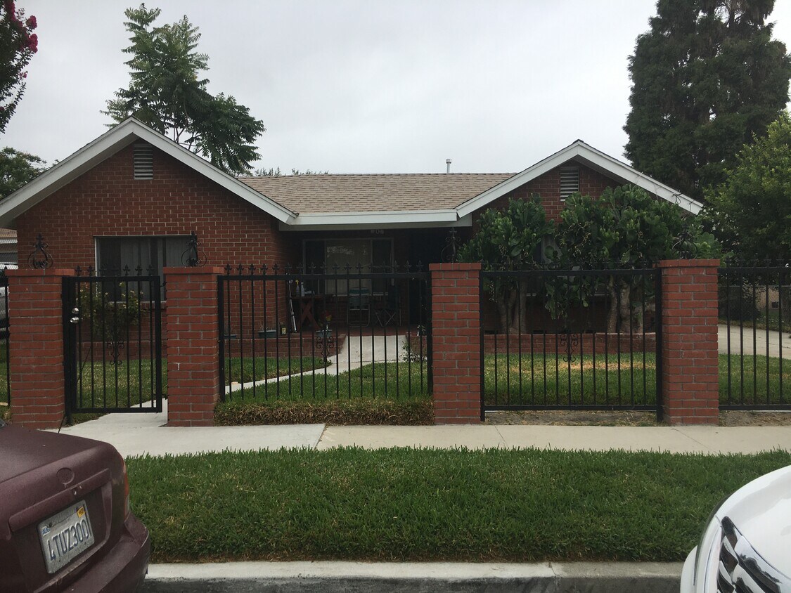 5 Apartments for Rent in Compton, CA Westside Rentals