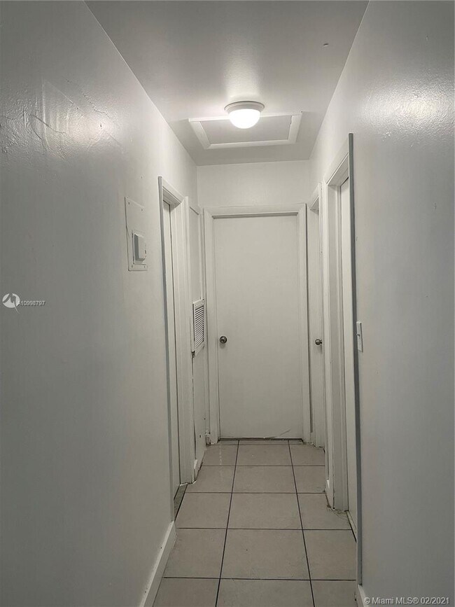 Building Photo - 1766 NW 34th Ave