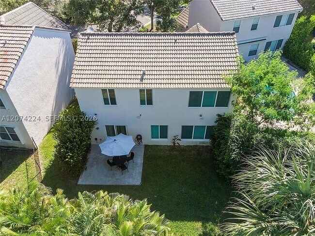Foto del edificio - 3724 Wilderness Way
