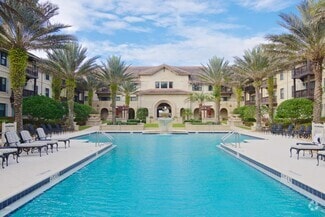 Building Photo - 965 Registry Blvd