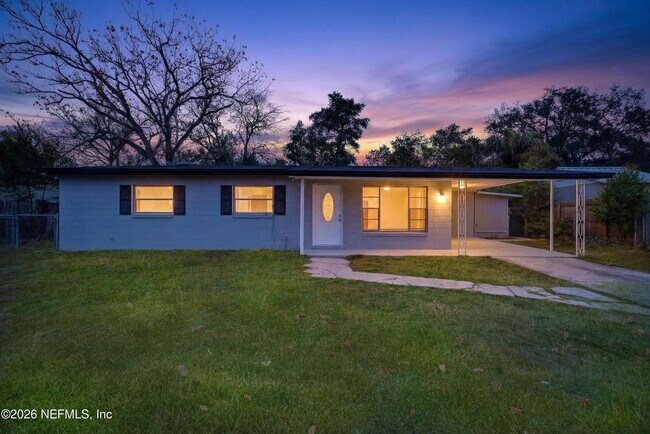 Foto del edificio - 7815 Jaguar Dr