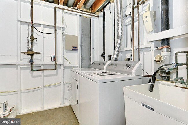 Building Photo - 4528 King William Ct