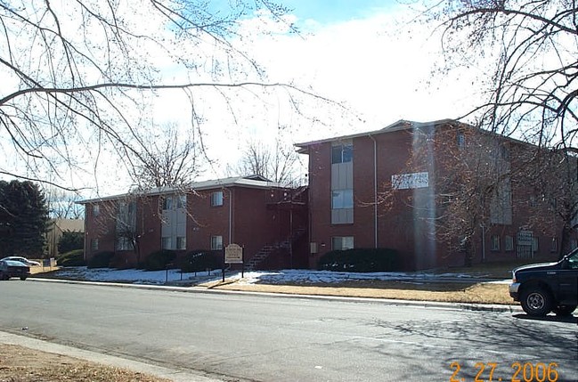 Building Photo - Academy Park Apartments