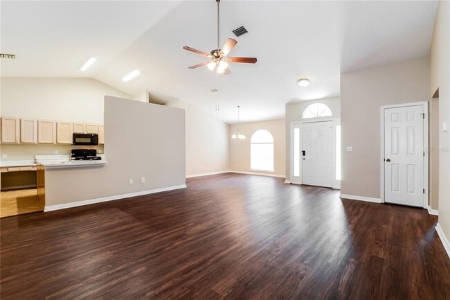 Foto del edificio - 33303 Lake Bend Cir