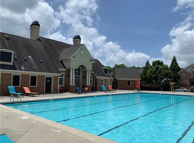 Club House and Pool - 769 Crestwell Cir SW
