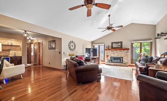 Building Photo - 294 Berwick Dr