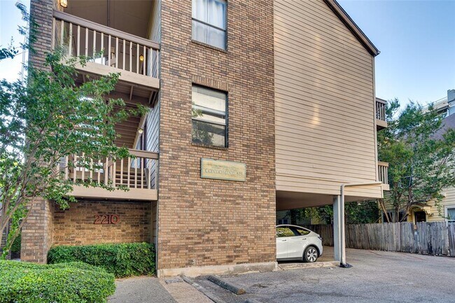 Foto del edificio - 2210 Pearl St