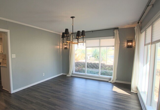 Foto del edificio - Stunning 3 Bed 3 Bath Home in Southeast Ty...