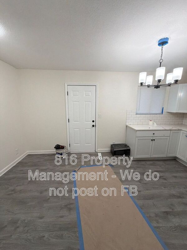 Foto del edificio - 7907 E 51st St