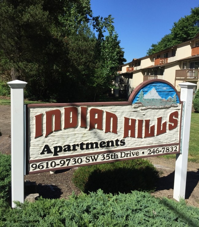 Foto del edificio - Indian Hills Apartments