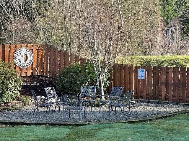 Foto del edificio - 27516 Maple Ridge Way SE