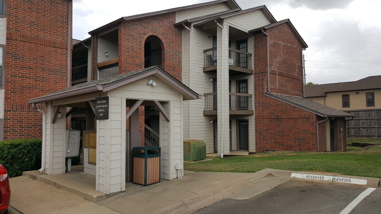 Foto del edificio - 218 North Texas Blvd